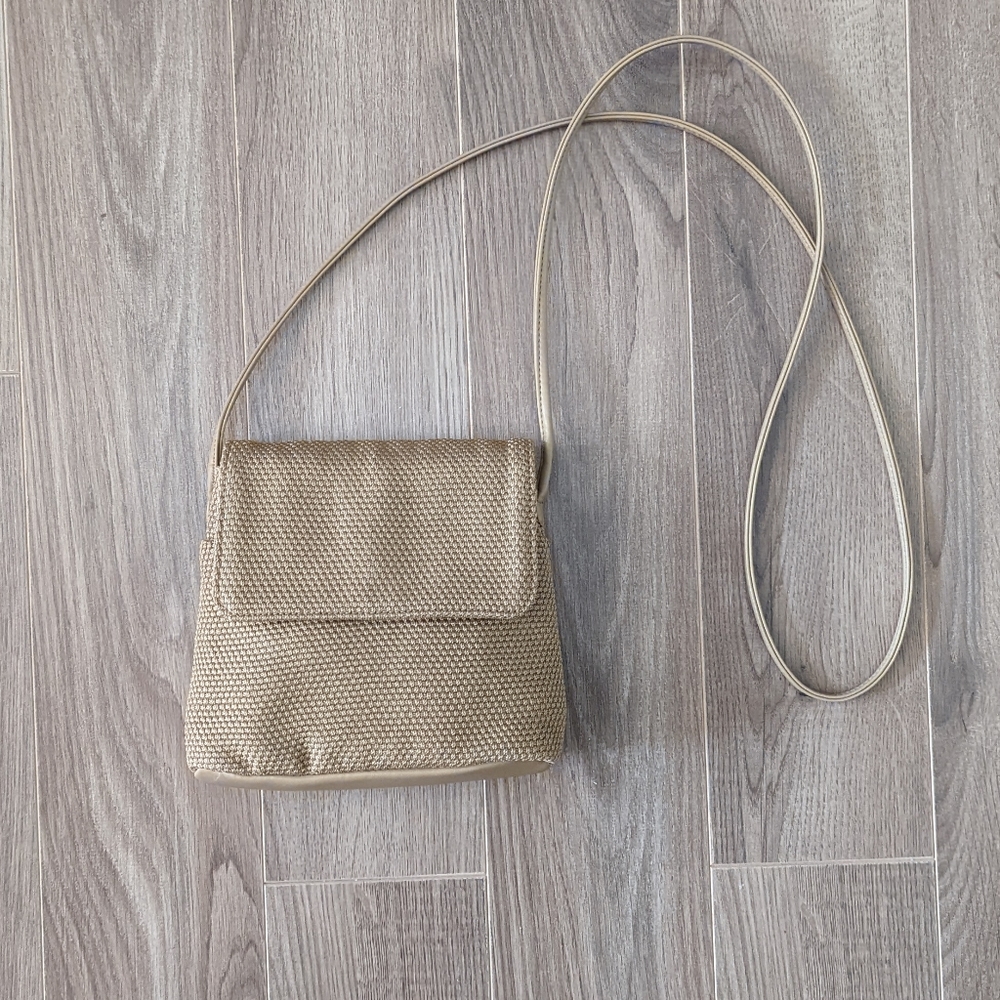 Vintage beige/natural woven crossbody bag